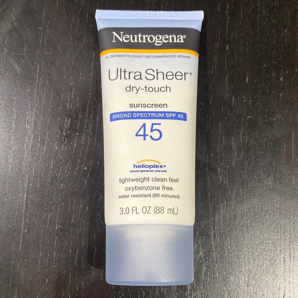Neutrogena Ultra sheer dry touch sunscreen SPF 45 water resistant 80 mins 3 floz